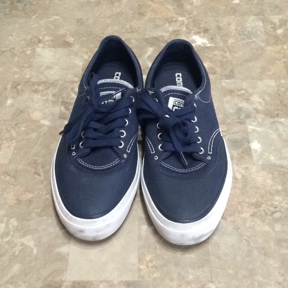 Men navy converse